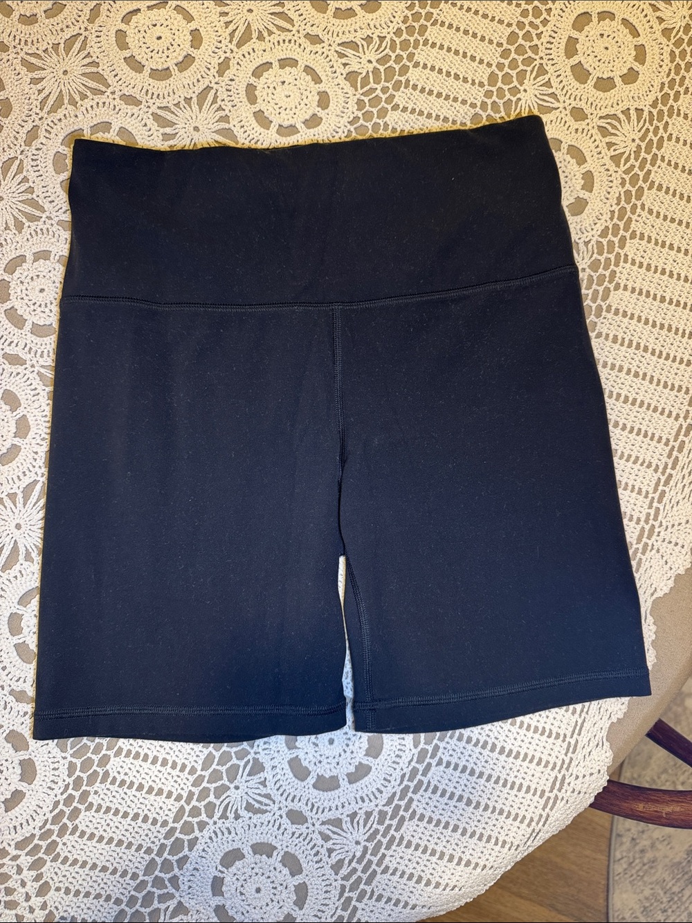 Athleta Solid Black High-Waist Elation Shorts